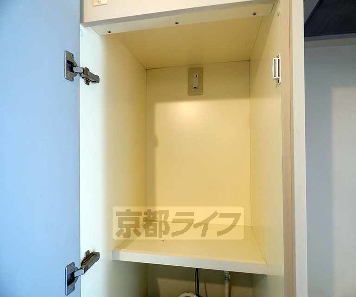 京都府京都市東山区梅宮町の賃貸マンションの内装