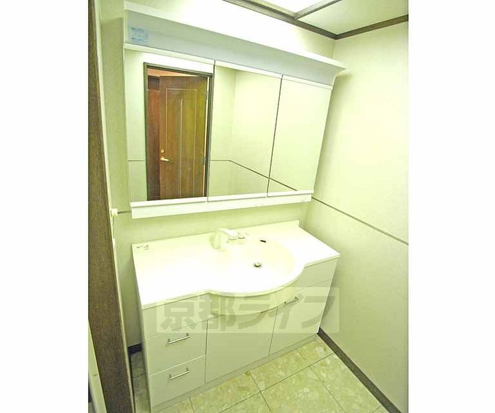 ドムス鴨川の内装