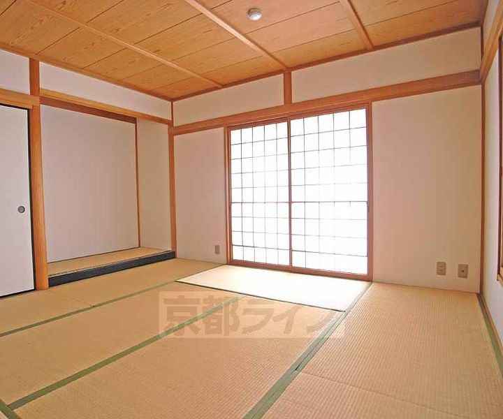 ドムス鴨川の居間