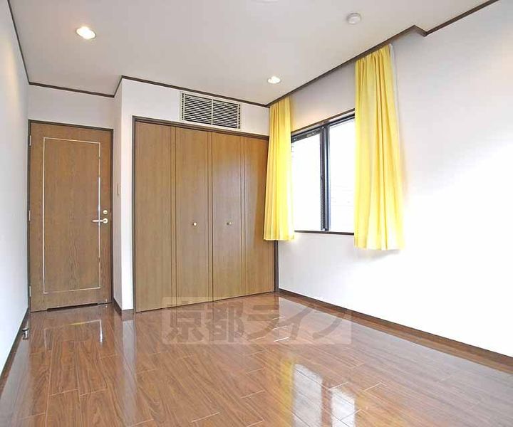 ドムス鴨川の居間