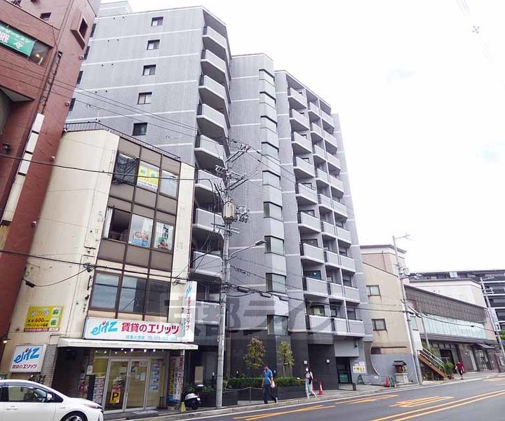 京都府京都市中京区壬生坊城町の賃貸マンションの外観