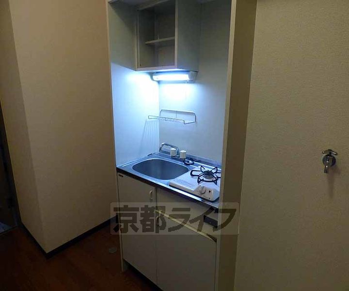 京都府京都市中京区柊町の賃貸マンションのキッチン