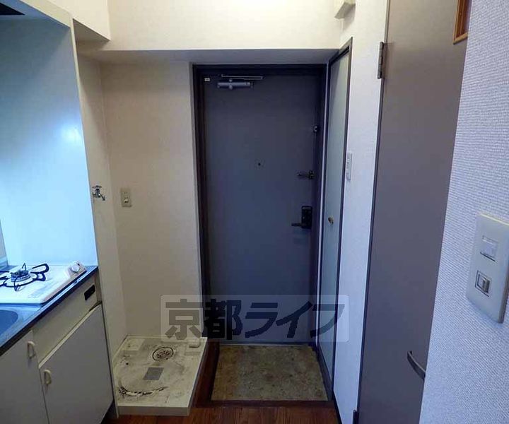京都府京都市中京区柊町の賃貸マンションの玄関