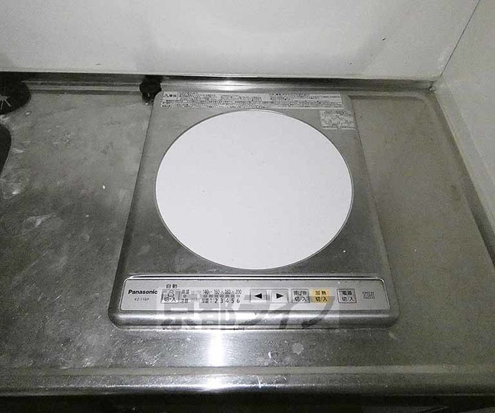 京都府京都市中京区西洞院通姉小路下ル姉西洞院町の賃貸マンションのキッチン