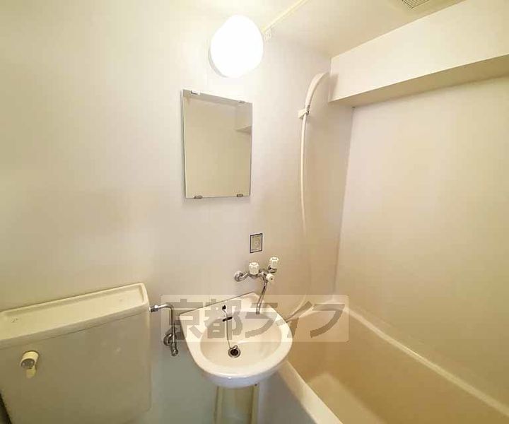 プランニングバンクビル西院の内装