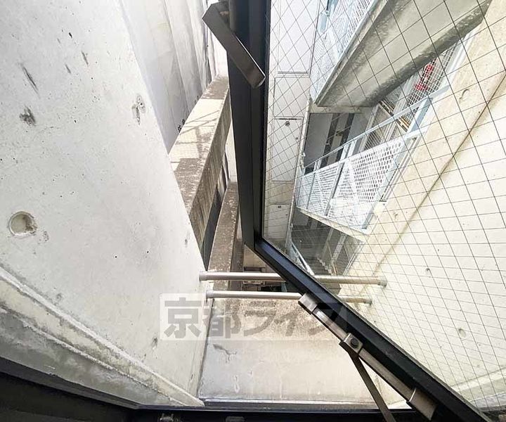 プランニングバンクビル西院の内装