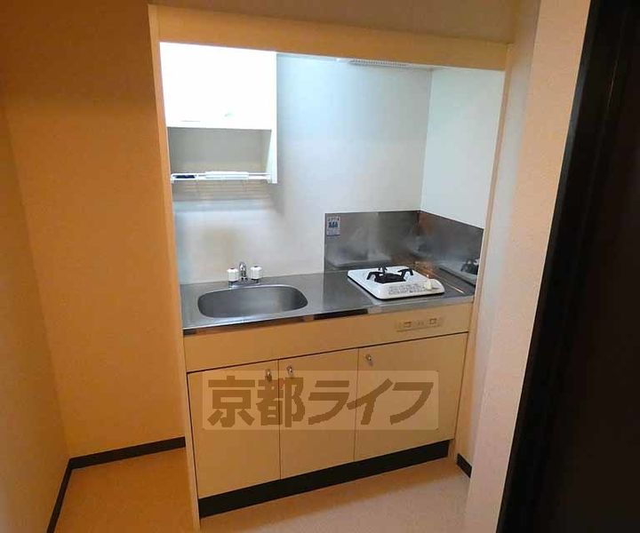 プールトゥジュール中はし302のキッチン