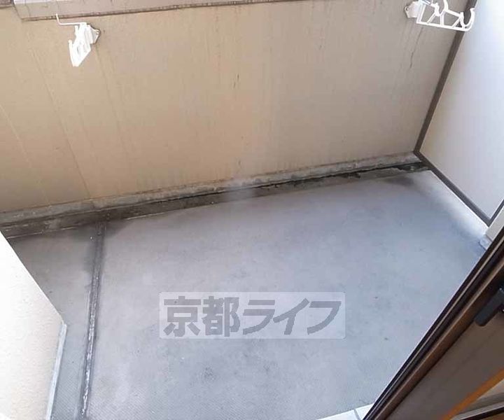 京都府京都市中京区占出山町の賃貸マンションの内装