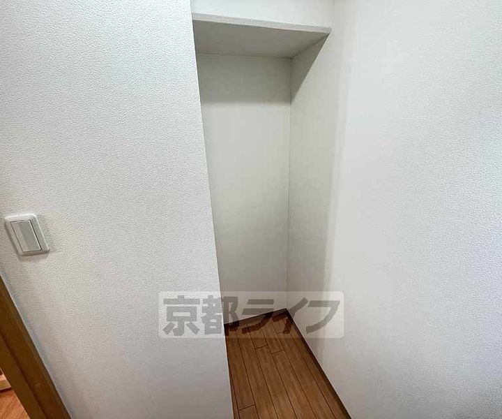 京都府京都市下京区五条通河原町西入ル本覚寺前町の賃貸マンションのキッチン