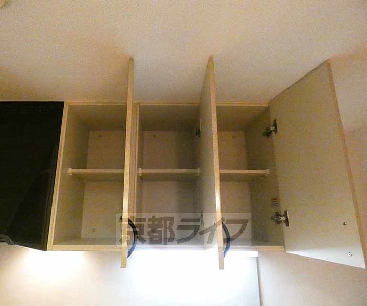 京都府京都市中京区烏帽子屋町の賃貸マンションの内装