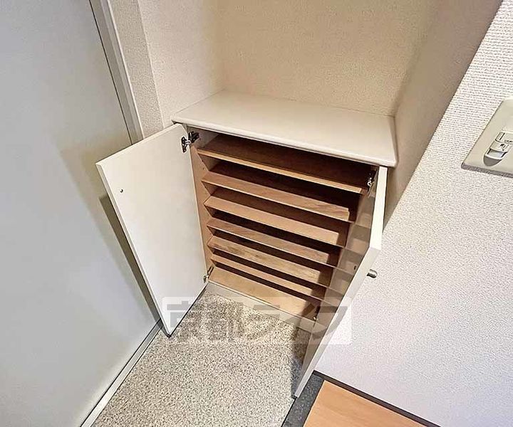 京都府京都市中京区観音堂町の賃貸マンションの内装