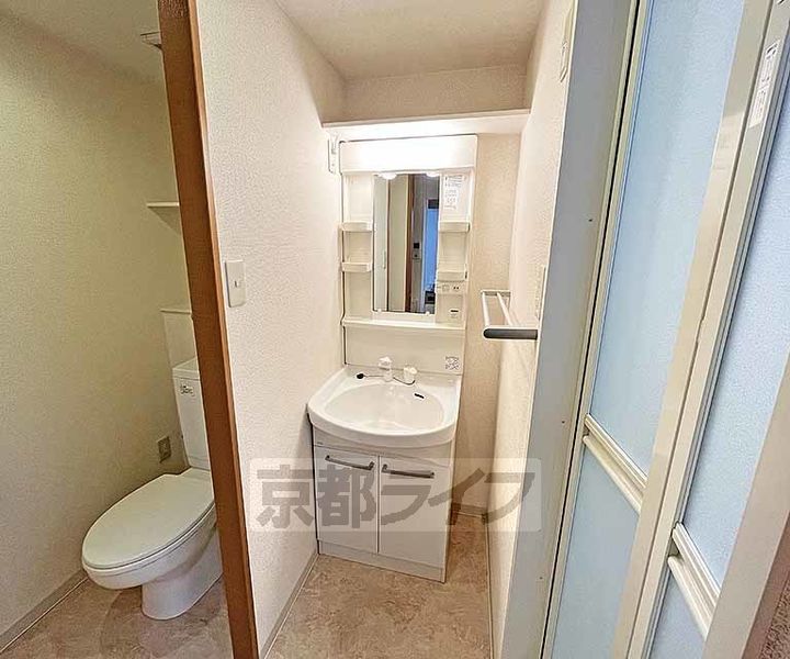 京都府京都市中京区観音堂町の賃貸マンションの内装