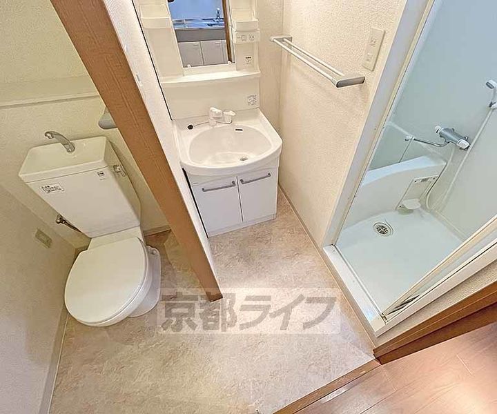 京都府京都市中京区観音堂町の賃貸マンションの風呂