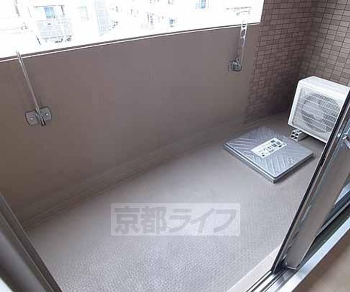 サムティ京都二条301の内装