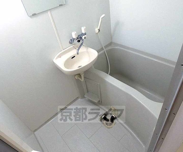 ハウスセゾン四条通の風呂