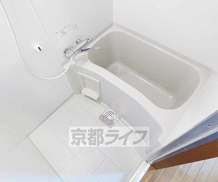 京都府京都市中京区八百屋町の賃貸マンションの風呂