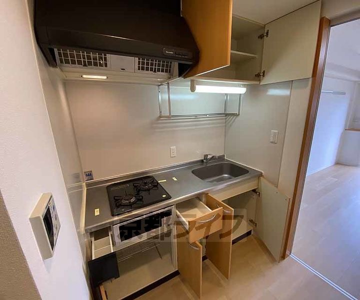ヴァンボヌール903のキッチン