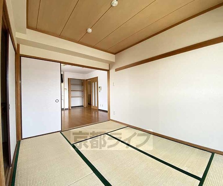 京都府京都市下京区五条通堀川西入柿本町の賃貸マンションの子供部屋