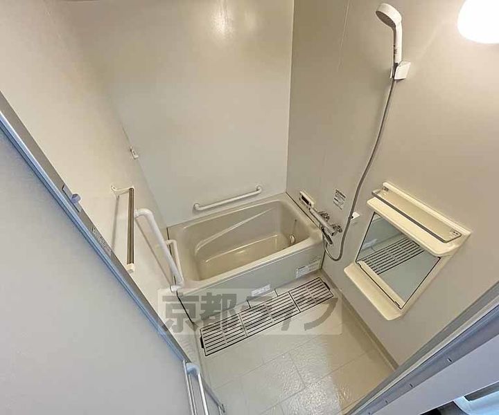 京都府京都市下京区石井筒町の賃貸マンションの風呂