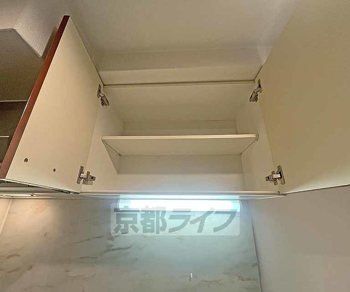 三条ヴィラさわだ405の内装