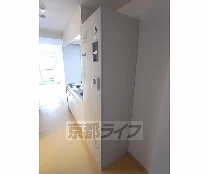 京都府京都市中京区竹屋町通西洞院西入東竹屋町の賃貸マンションの内装
