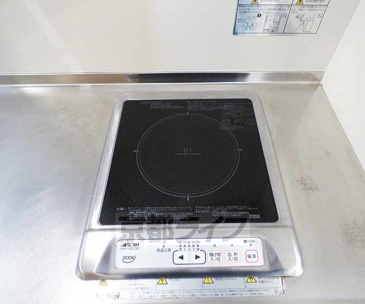 京都府京都市下京区傘鉾町の賃貸マンションのキッチン