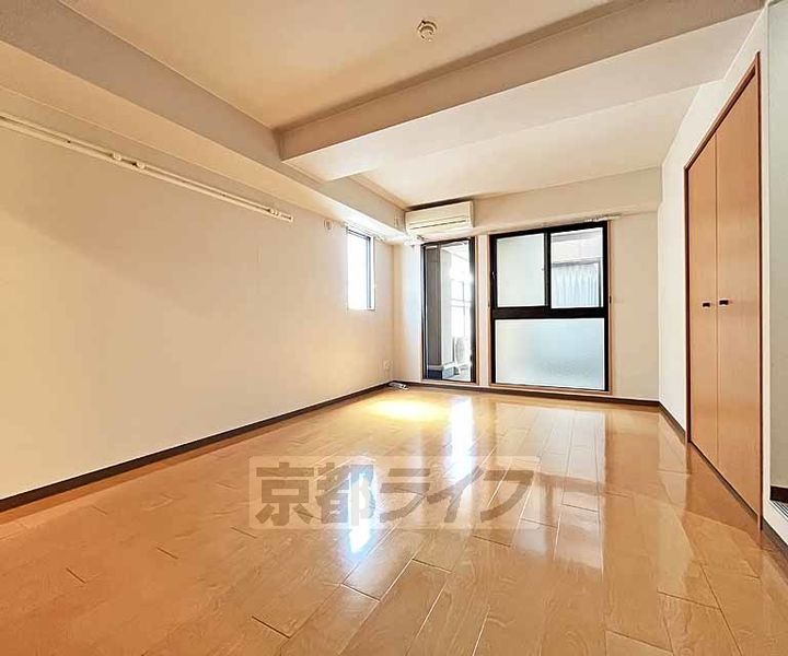 Casa de issaの居間