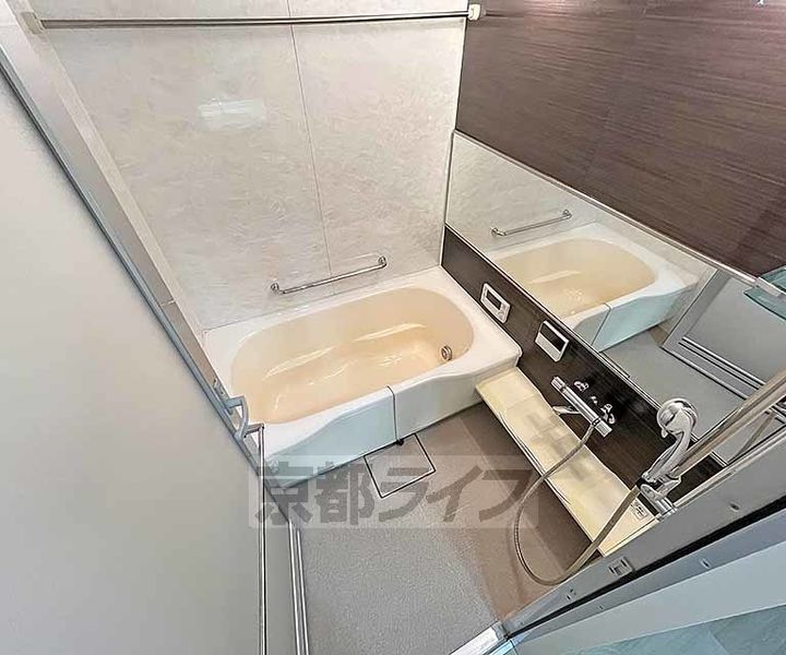 アバンエスパス烏丸御池501の風呂