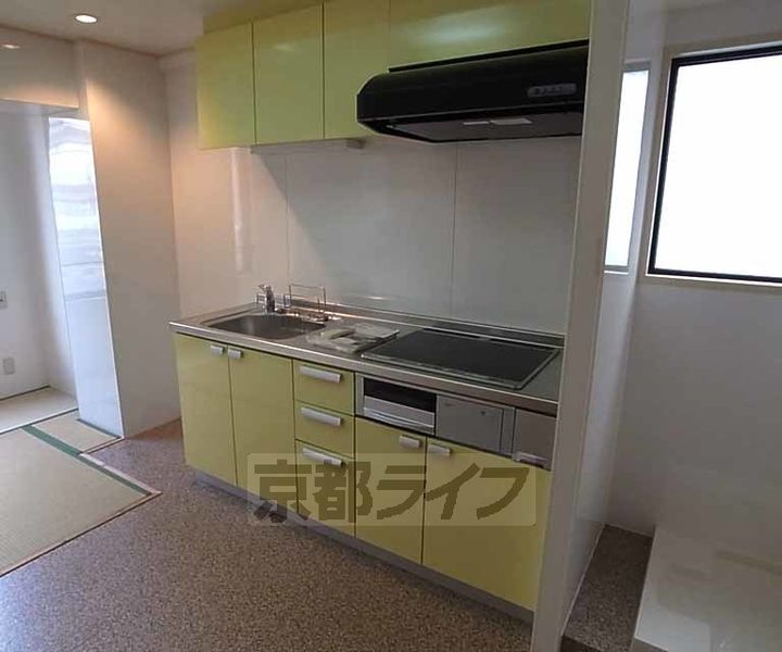 京都府京都市下京区木屋町通仏光寺下る和泉屋町の賃貸マンションのキッチン