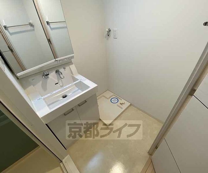 京都府京都市下京区植松町の賃貸マンションの内装