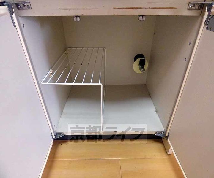 京都府京都市中京区左京町の賃貸マンションの内装