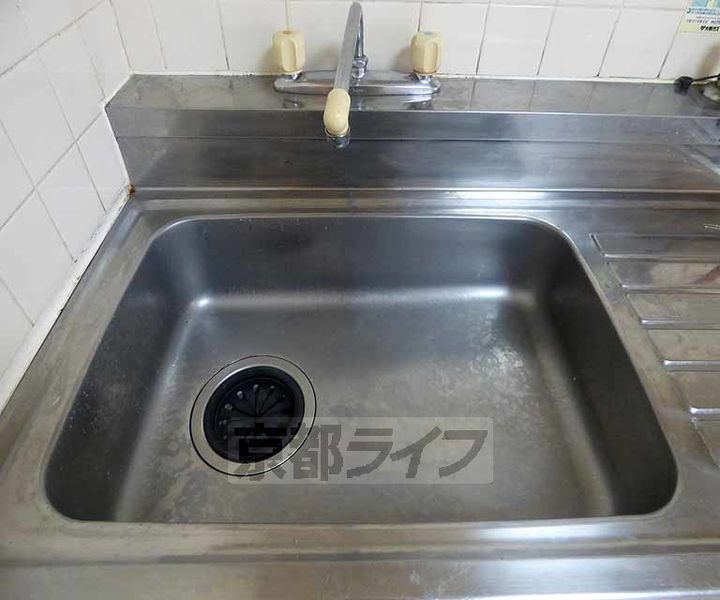 京都府京都市中京区左京町の賃貸マンションのキッチン