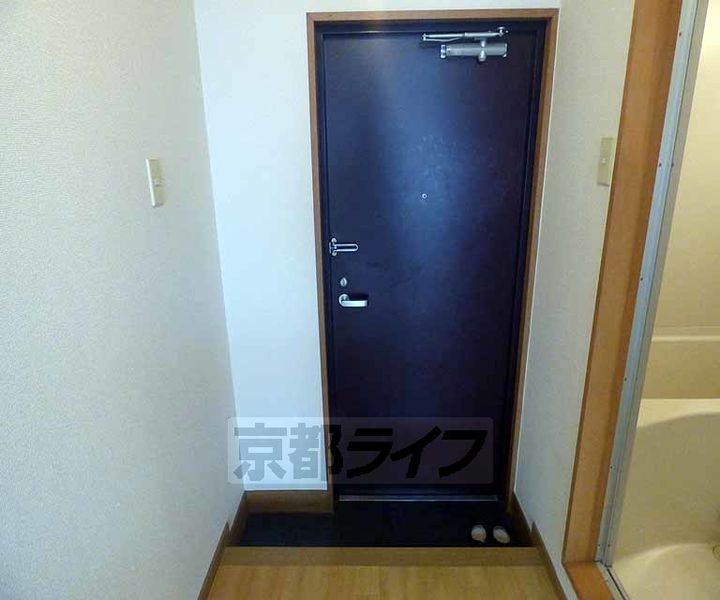 京都府京都市中京区左京町の賃貸マンションの玄関