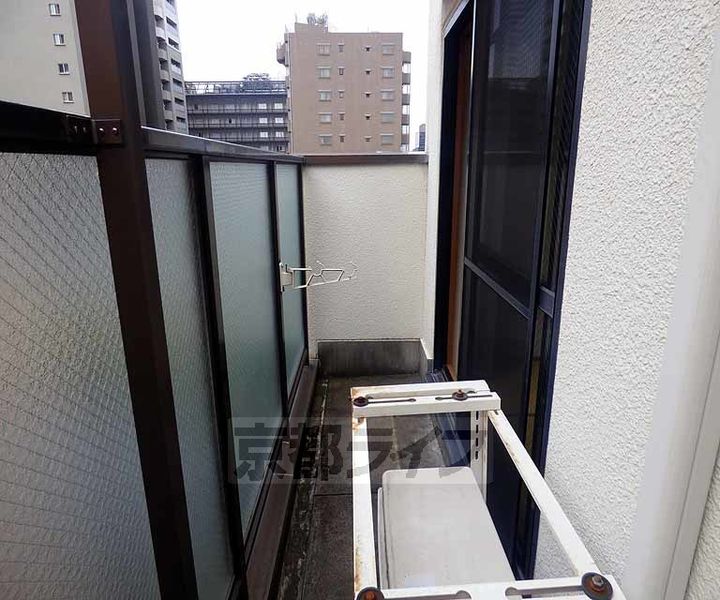 京都府京都市中京区左京町の賃貸マンションの内装