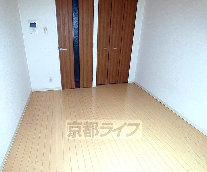 プレサンス京都鴨川彩華の居間