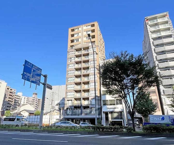 京都府京都市中京区姉東堀川町の賃貸マンションの外観