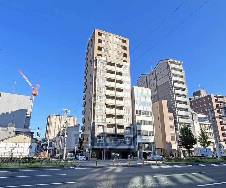 京都府京都市中京区姉東堀川町の賃貸マンションの外観