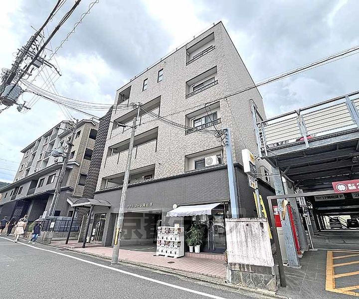 グランコート高台寺の外観