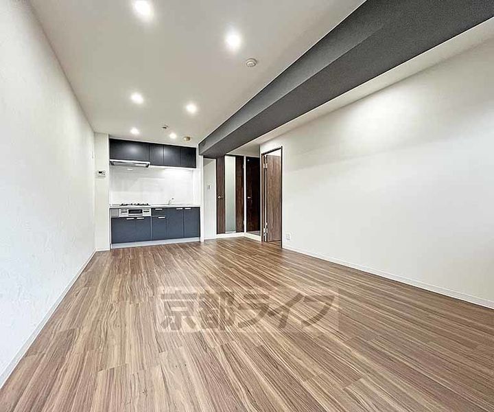 グランコート高台寺の居間