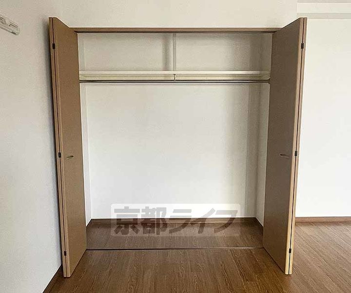 エターナル高辻401の内装