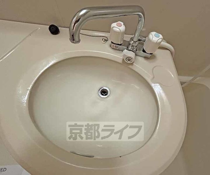 京都府京都市中京区姉猪熊町の賃貸マンションの内装