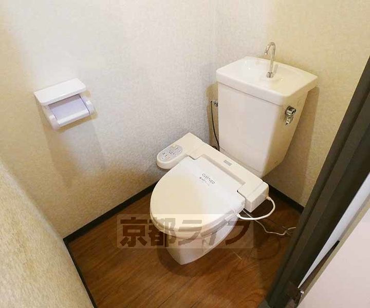 京都府京都市上京区役人町の賃貸マンションの内装