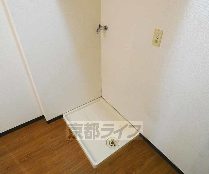 京都府京都市上京区役人町の賃貸マンションの内装