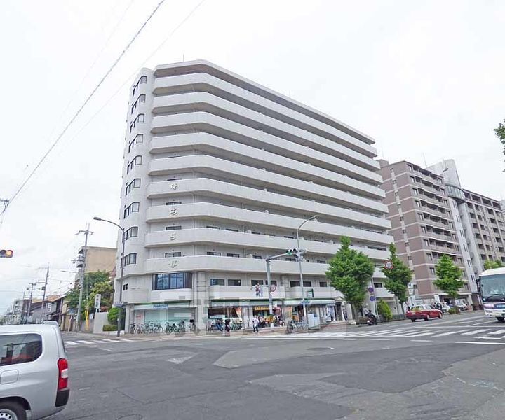 京都府京都市上京区役人町の賃貸マンションの外観