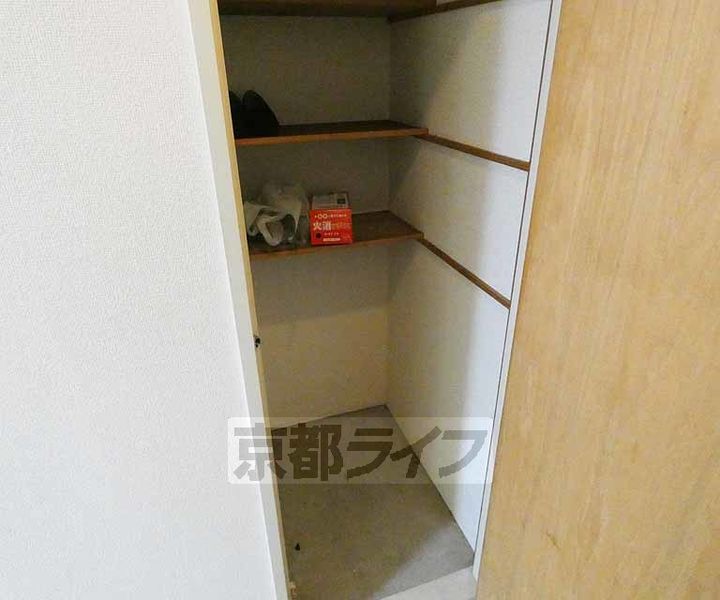 観タワーハウス7Dの内装