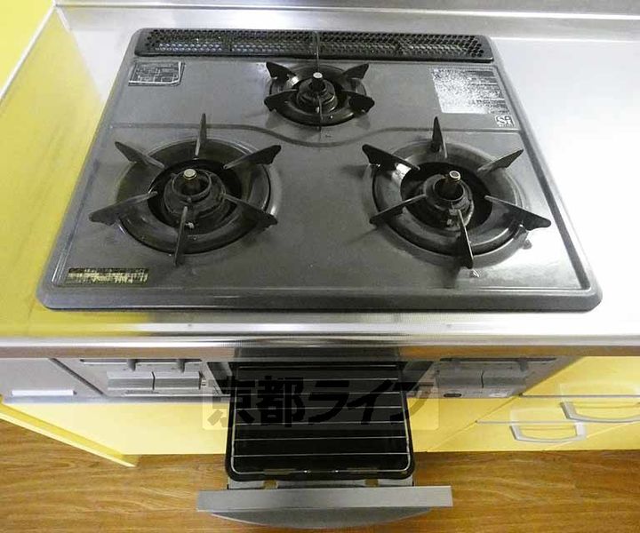 観タワーハウス7Dのキッチン