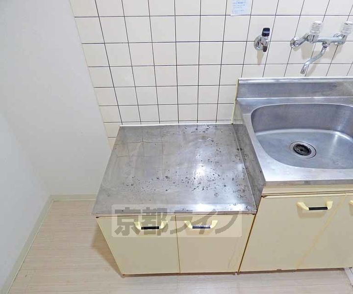 ヒューマンハイツ305のキッチン