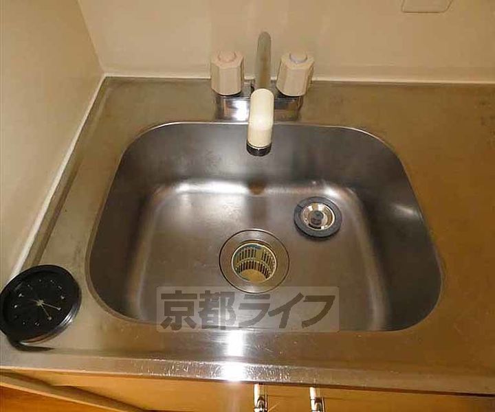 プレジール四条401のキッチン