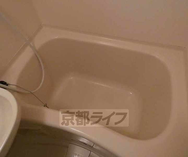 プレジール四条401の風呂