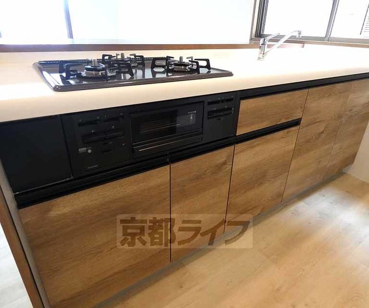パインフィールド二条城202のキッチン